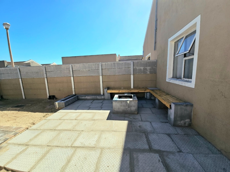 2 Bedroom Property for Sale in Weltevreden Valley Western Cape